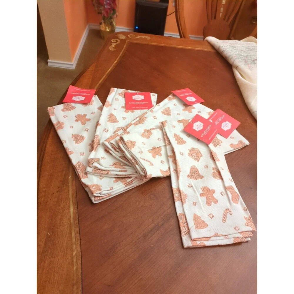 Holiday Time Set Of 5 Gingerbread Kitchen Towels New 100% Cotton